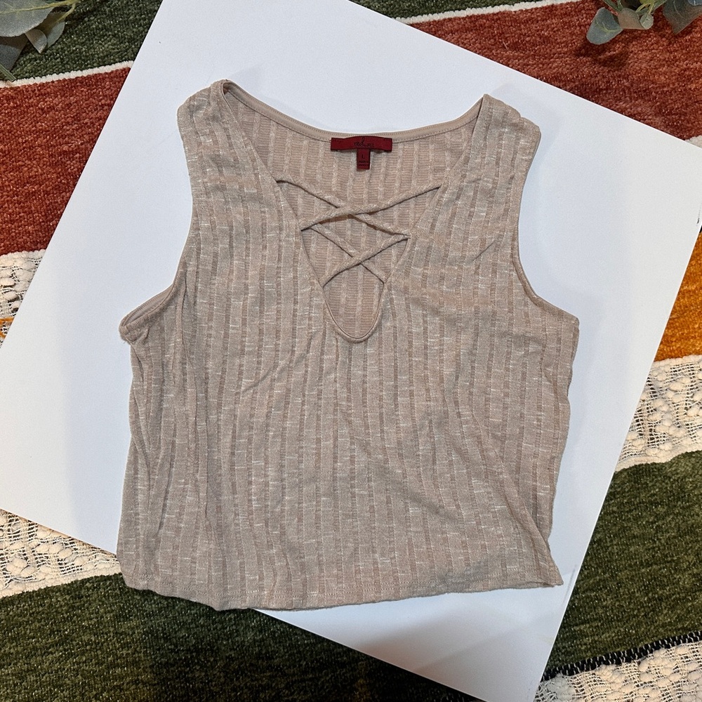 Red By BKE Ribbed Tan Knit Crop Top